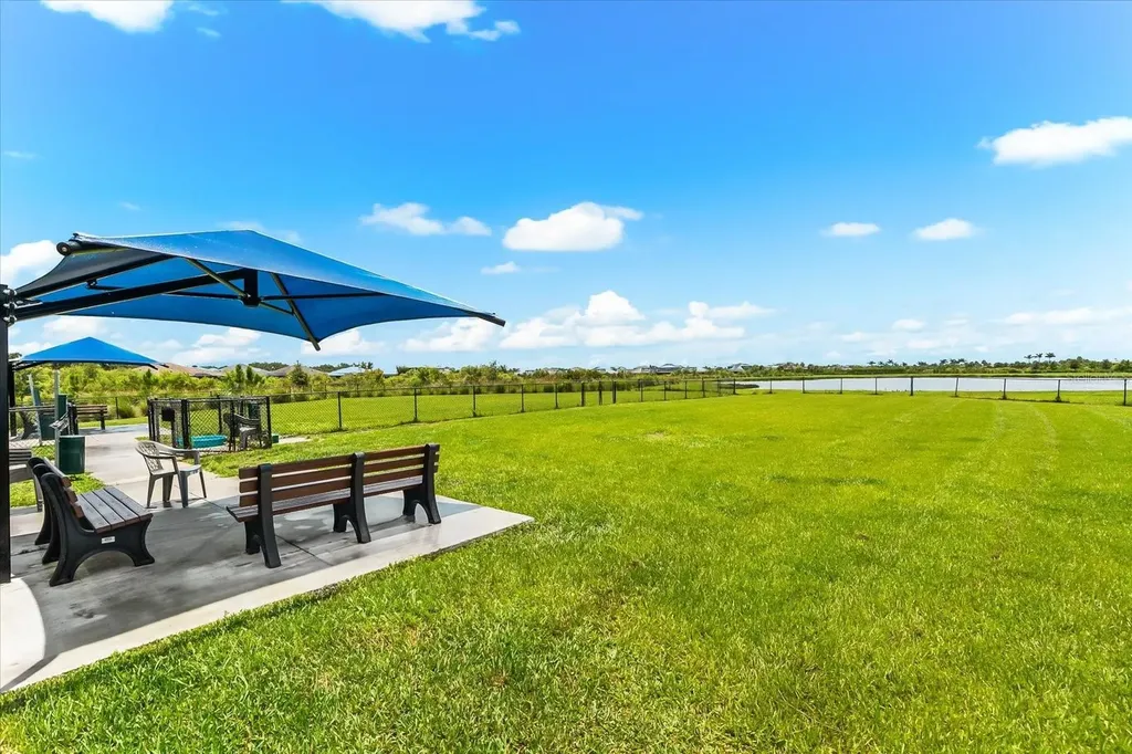 8765 Daybreak Street Sarasota FL 34241