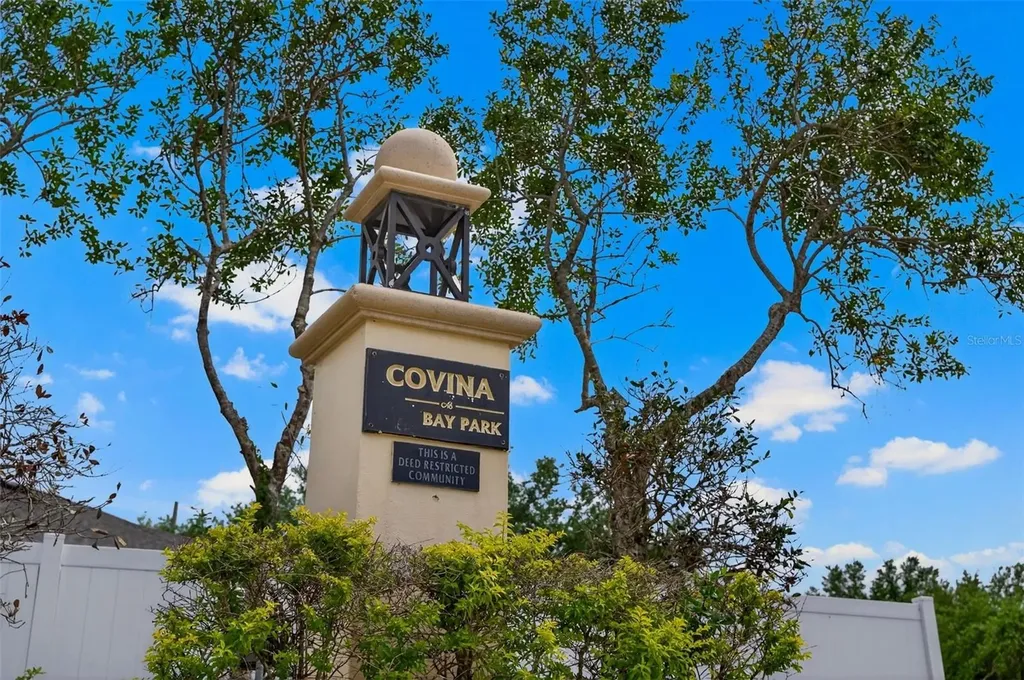 408 Delwood Breck Street Ruskin FL 33570