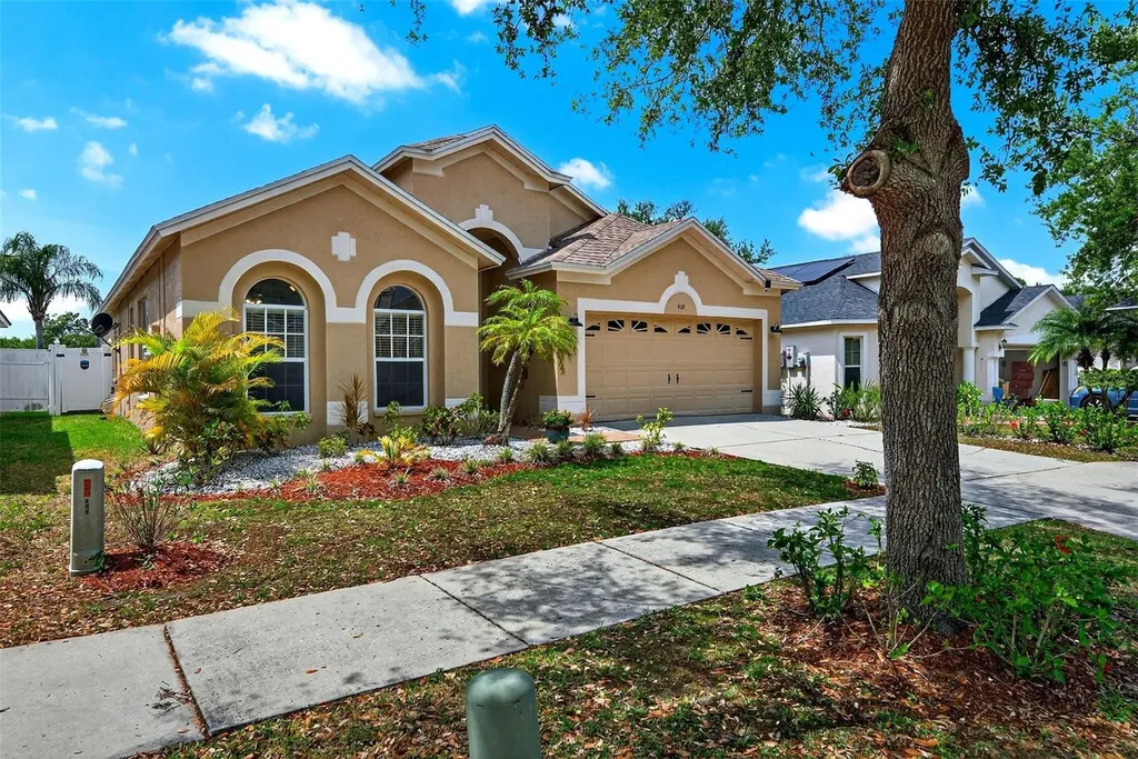 408 Delwood Breck Street Ruskin FL 33570