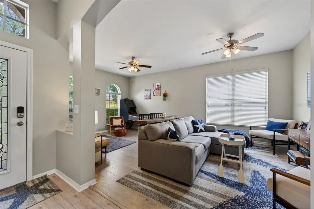 408 Delwood Breck Street Ruskin FL 33570