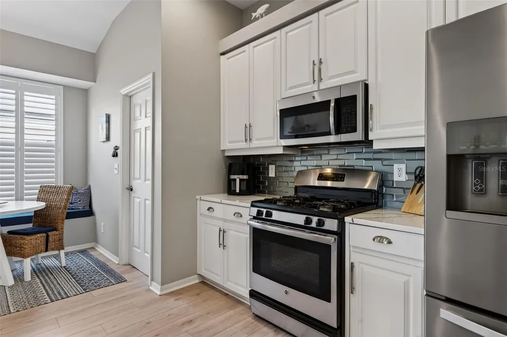 408 Delwood Breck Street Ruskin FL 33570