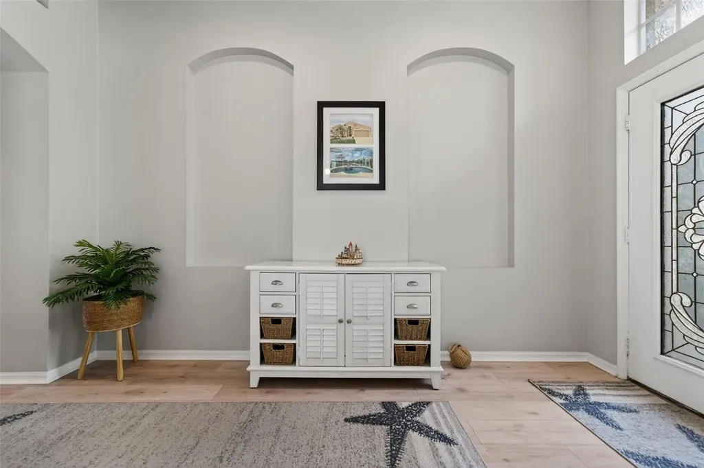 408 Delwood Breck Street Ruskin FL 33570