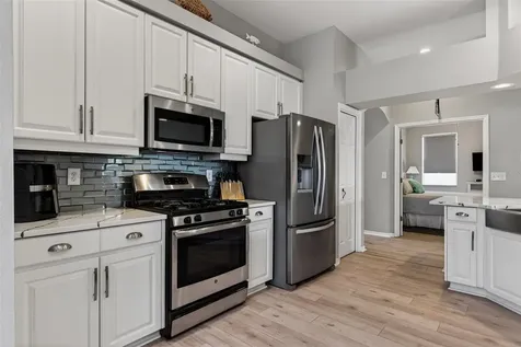 408 Delwood Breck Street Ruskin FL 33570