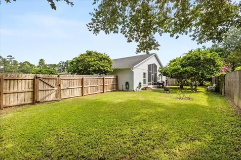 805 Lewis Place Longwood FL 32750