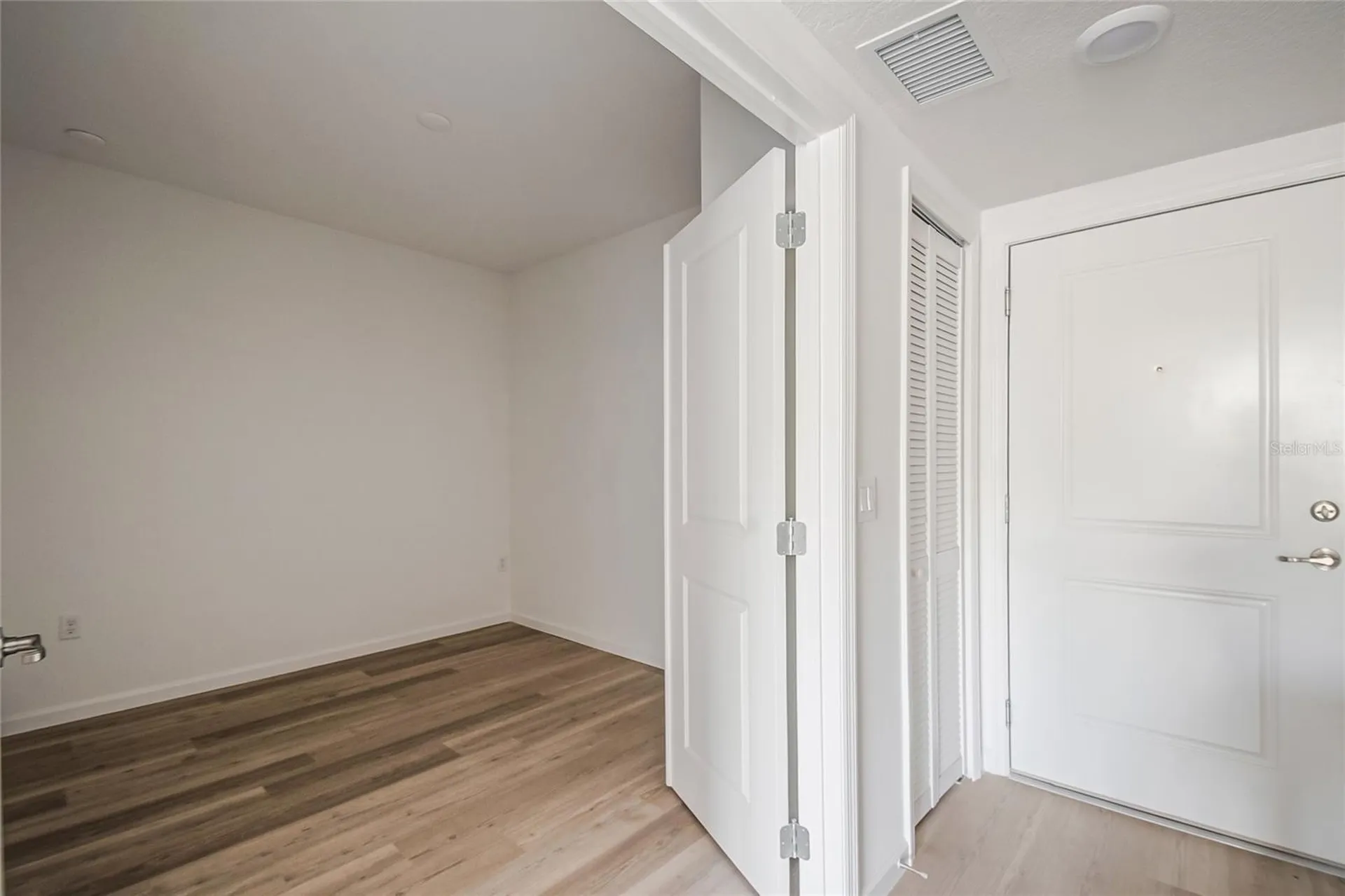 1230 Southstation Place Orlando FL 32809
