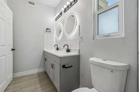 2309 21st Avenue W Bradenton FL 34205