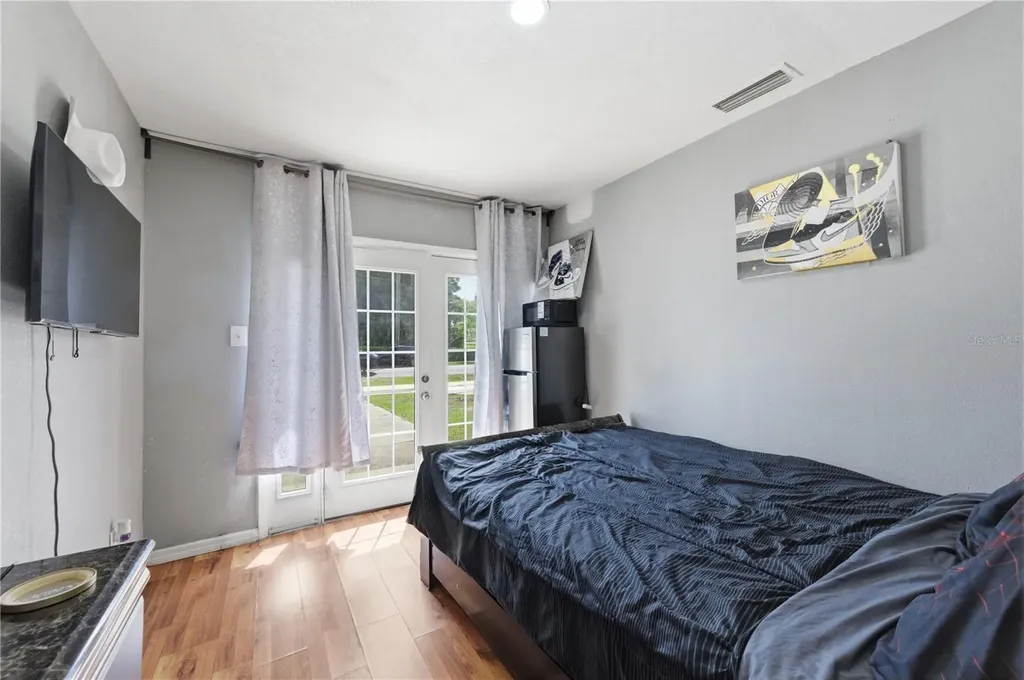 214 N Thompson Road Apopka FL 32703
