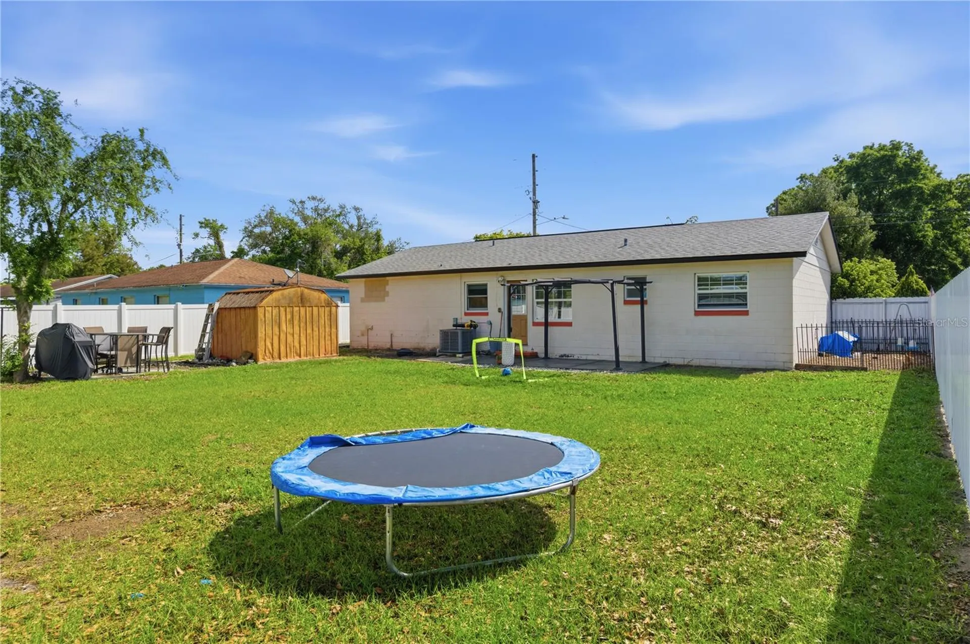 214 N Thompson Road Apopka FL 32703