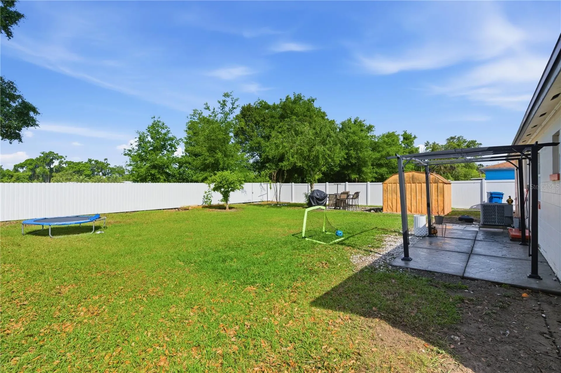 214 N Thompson Road Apopka FL 32703