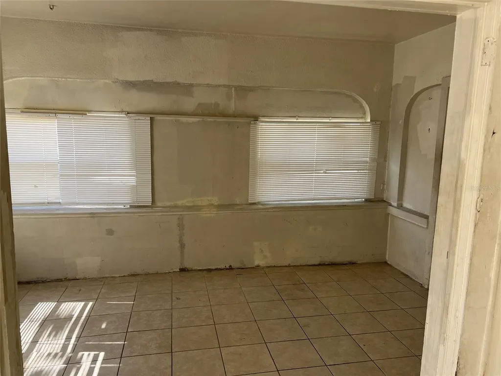 720 6th Street N Winter Haven FL 33881