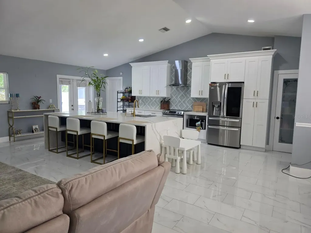 Bradenton FL 34203