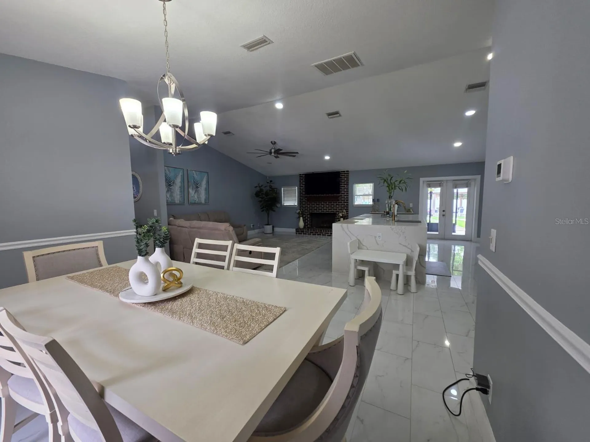 Bradenton FL 34203