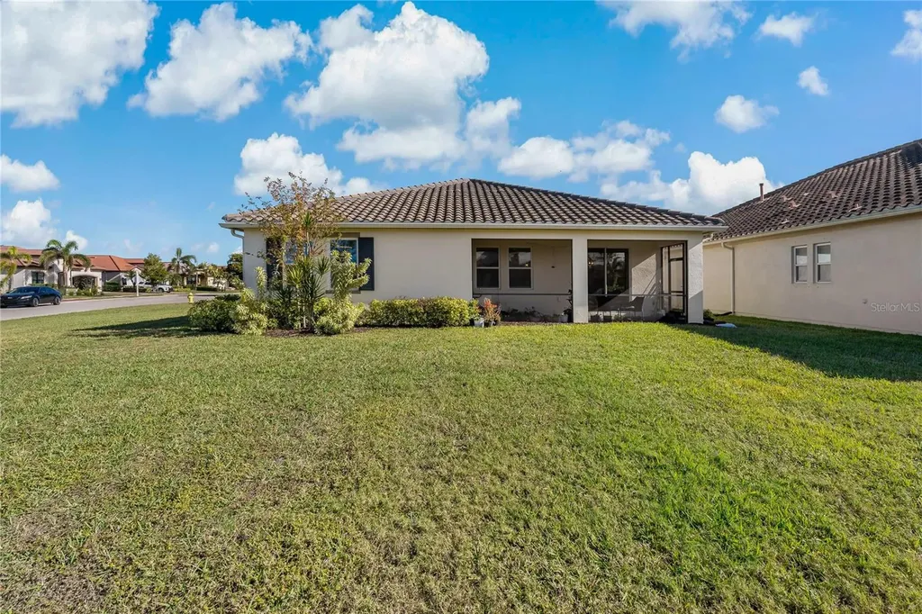 4604 Tobermory Way Bradenton FL 34211