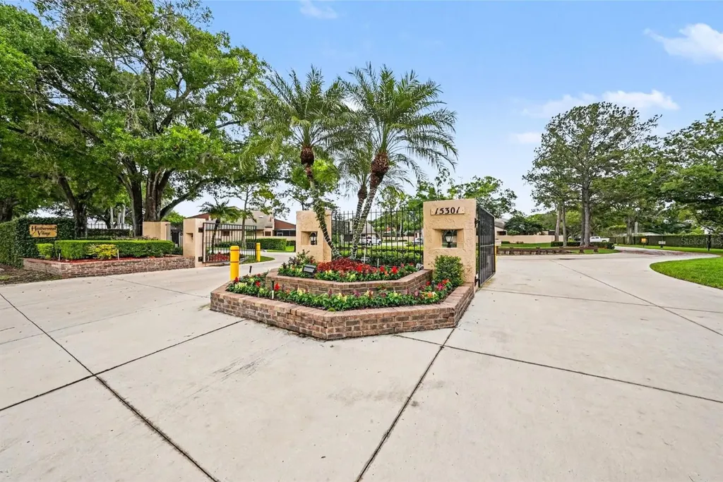 4805 Umber Court Tampa FL 33624