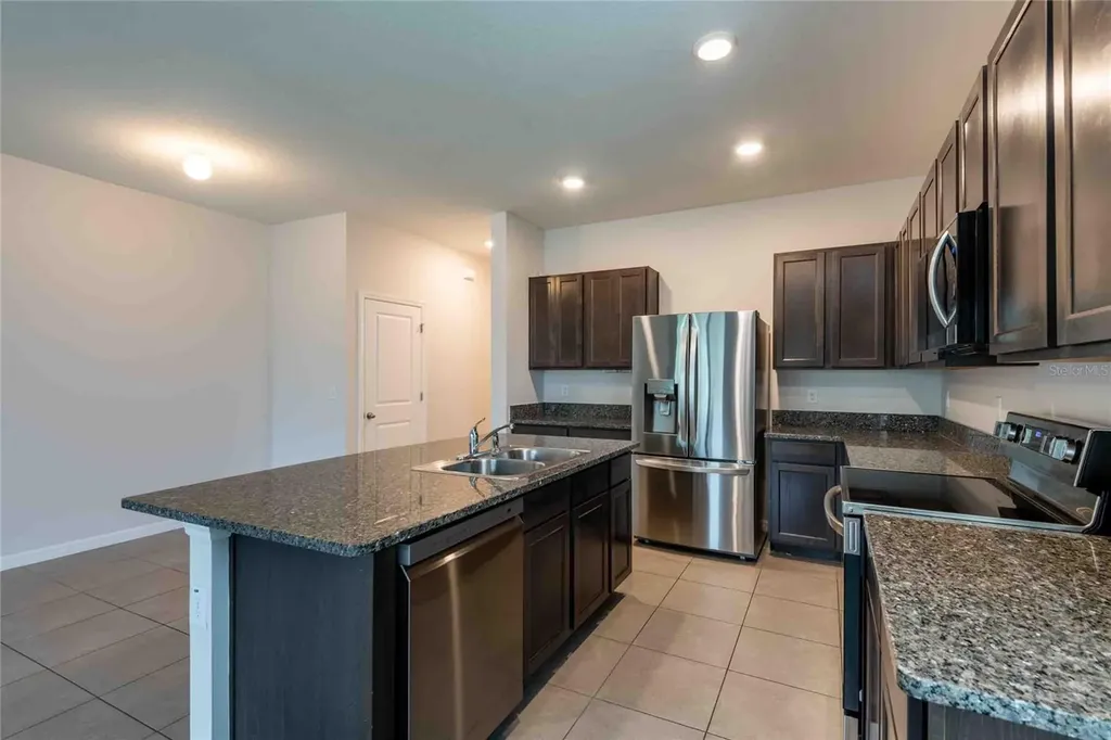 8668 Falling Blue Place Riverview FL 33578