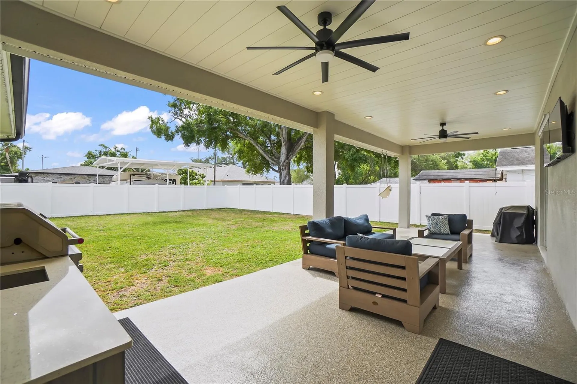2115 N Lincoln Avenue Tampa FL 33607