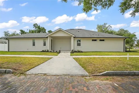 2115 N Lincoln Avenue Tampa FL 33607