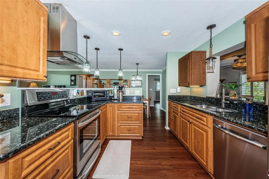 4286 96th Avenue N Pinellas Park FL 33782