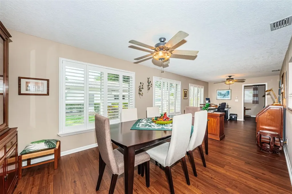 4286 96th Avenue N Pinellas Park FL 33782