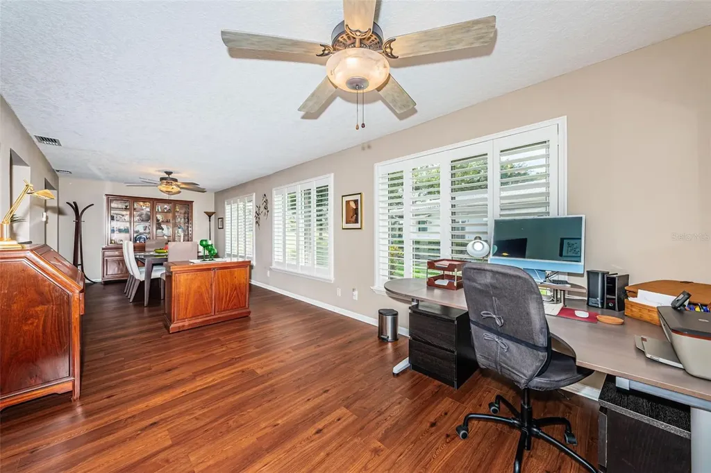 4286 96th Avenue N Pinellas Park FL 33782