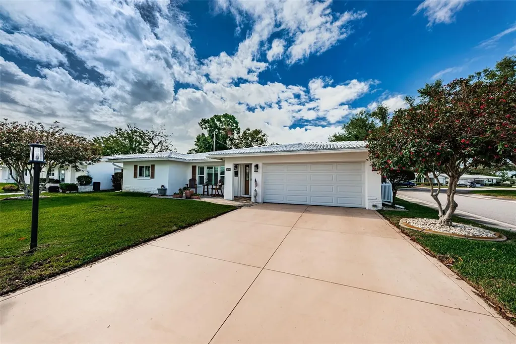4286 96th Avenue N Pinellas Park FL 33782