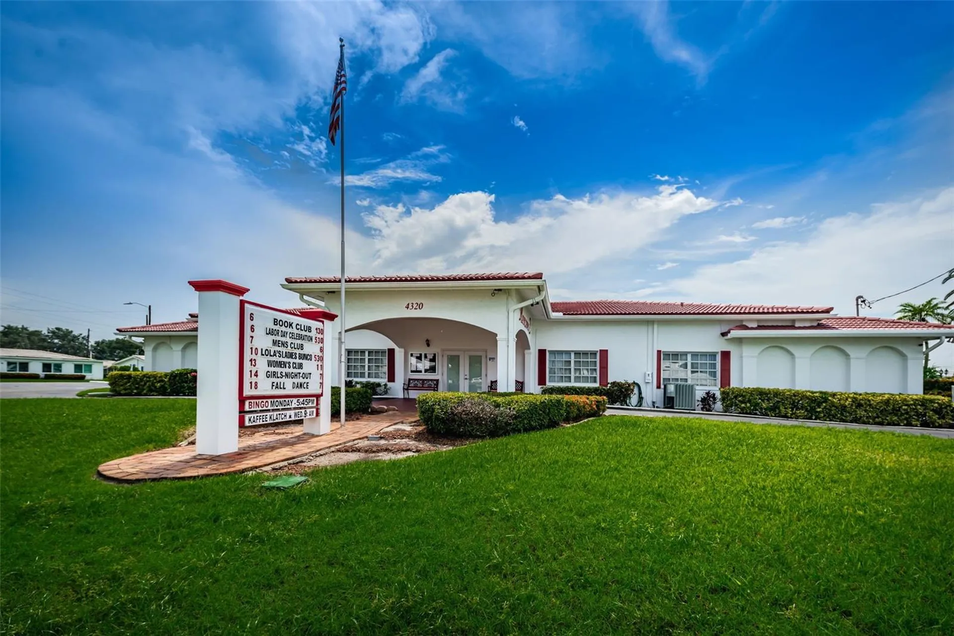 4286 96th Avenue N Pinellas Park FL 33782