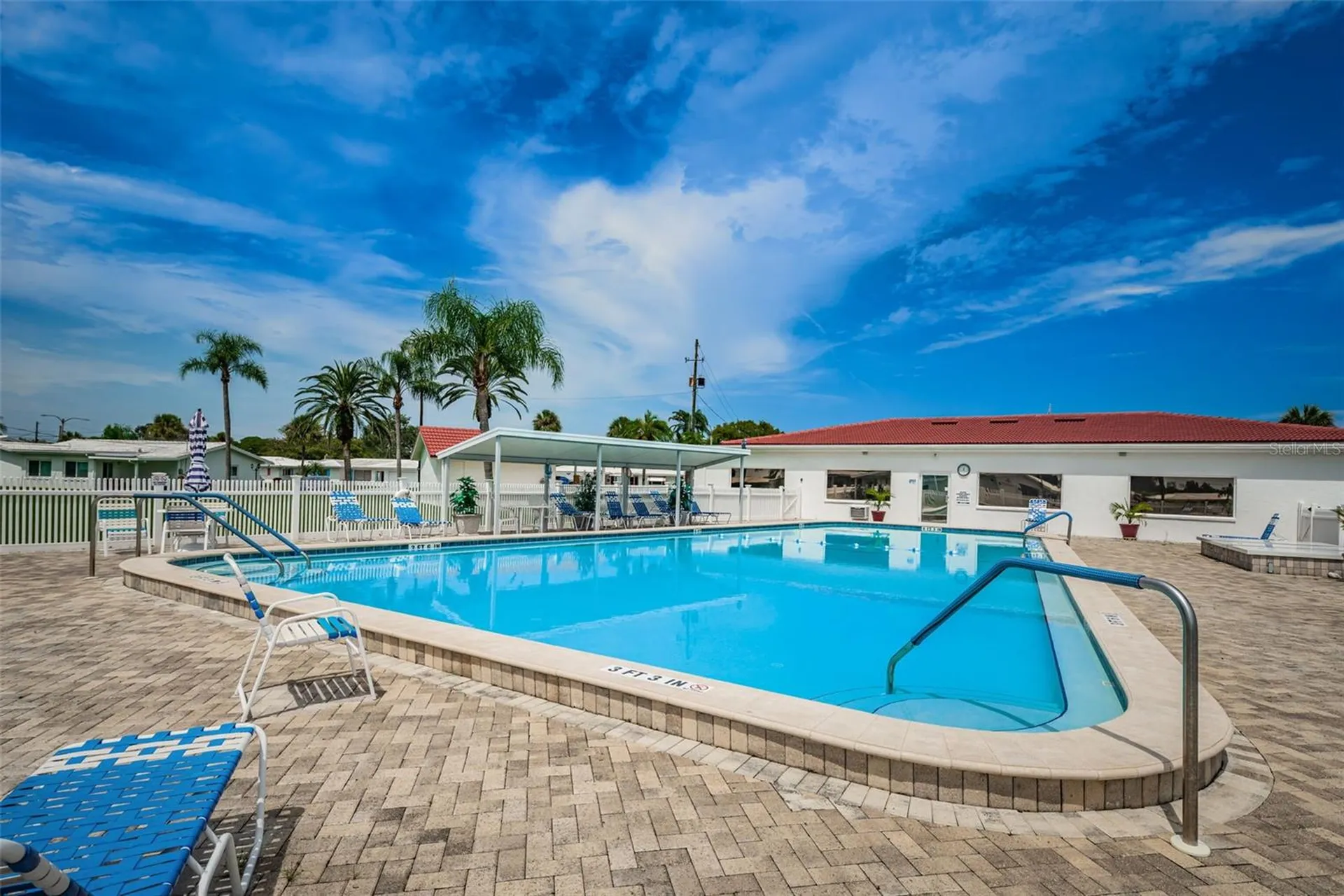 4286 96th Avenue N Pinellas Park FL 33782