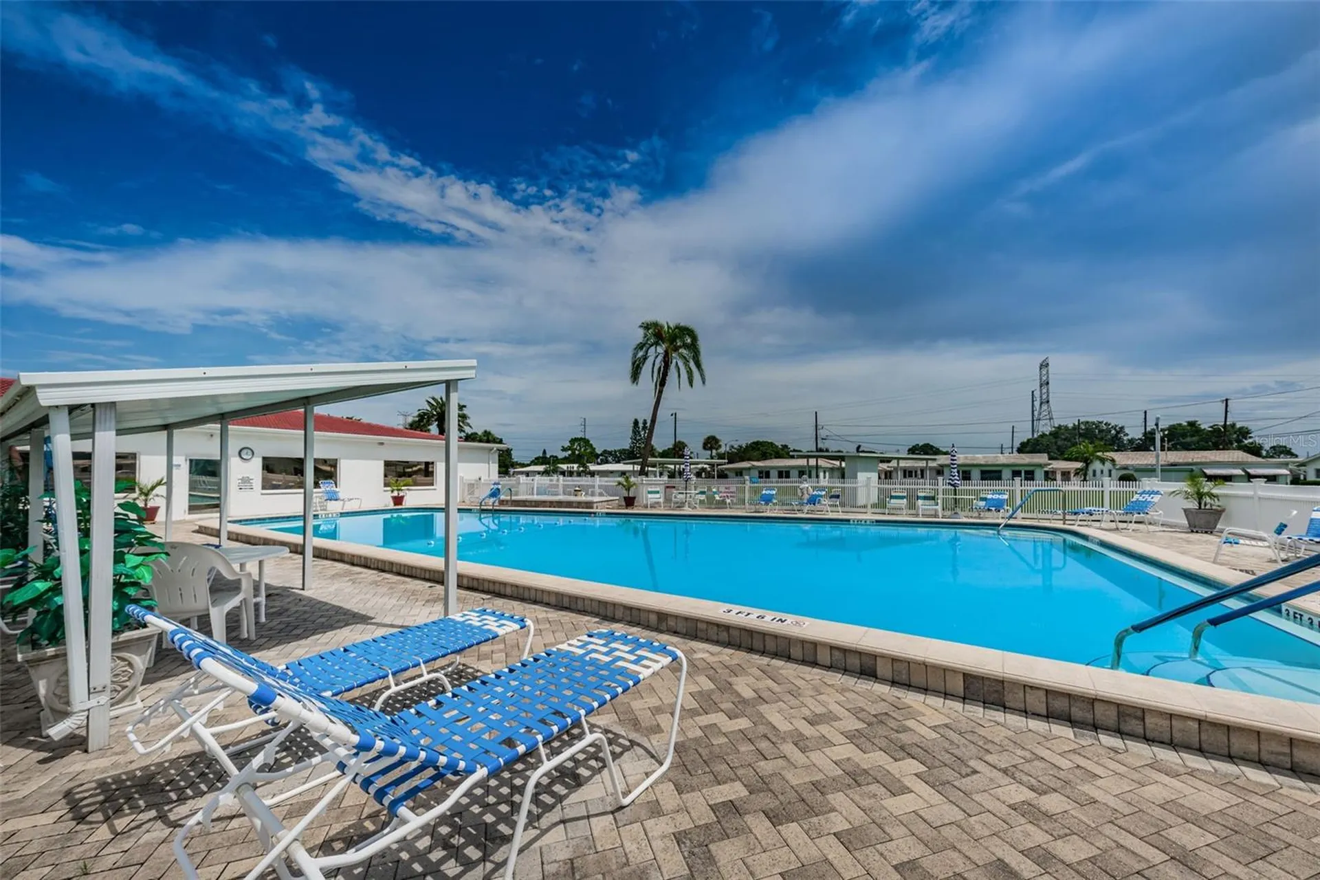 4286 96th Avenue N Pinellas Park FL 33782