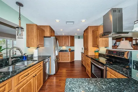 4286 96th Avenue N Pinellas Park FL 33782