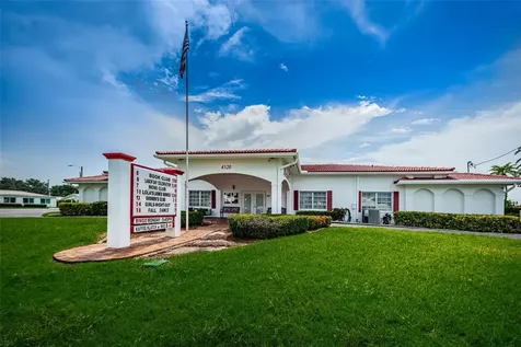 4286 96th Avenue N Pinellas Park FL 33782