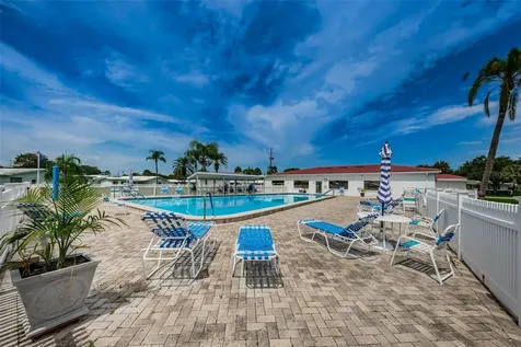 4286 96th Avenue N Pinellas Park FL 33782