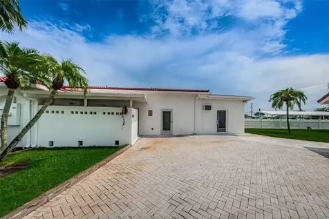 4286 96th Avenue N Pinellas Park FL 33782