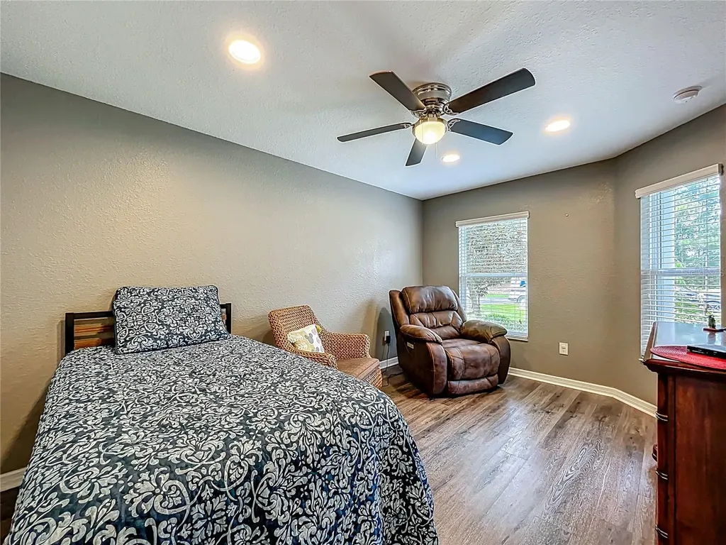 27327 Roanoke Drive Leesburg FL 34748