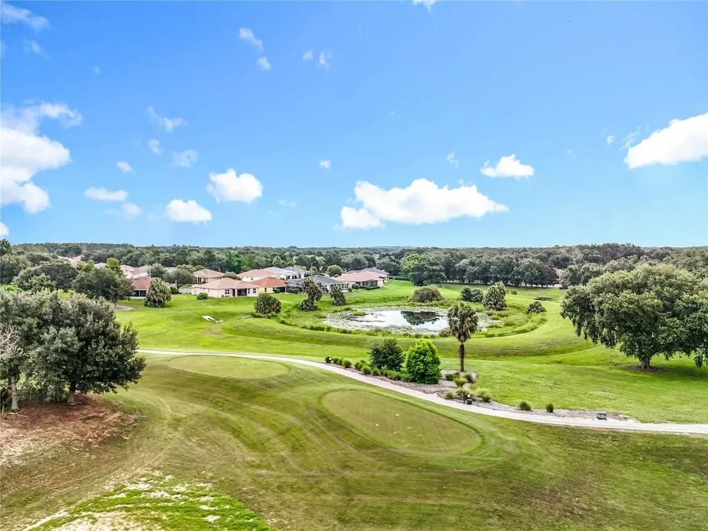 27327 Roanoke Drive Leesburg FL 34748