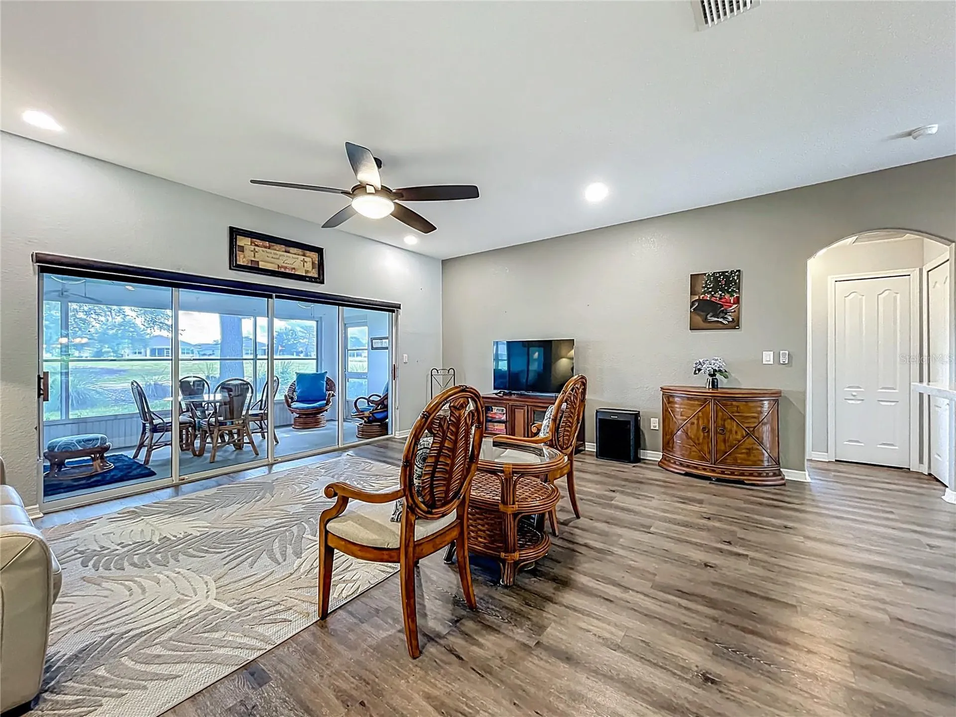 27327 Roanoke Drive Leesburg FL 34748