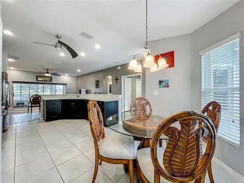 27327 Roanoke Drive Leesburg FL 34748