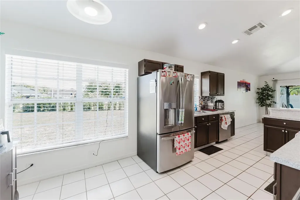 8859 Fort Jefferson Boulevard Orlando FL 32822