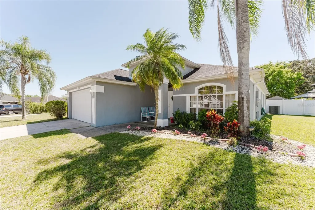 8859 Fort Jefferson Boulevard Orlando FL 32822