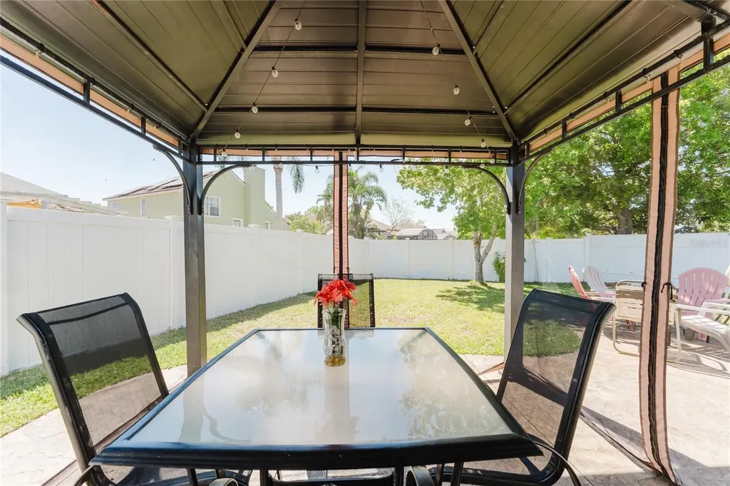 8859 Fort Jefferson Boulevard Orlando FL 32822