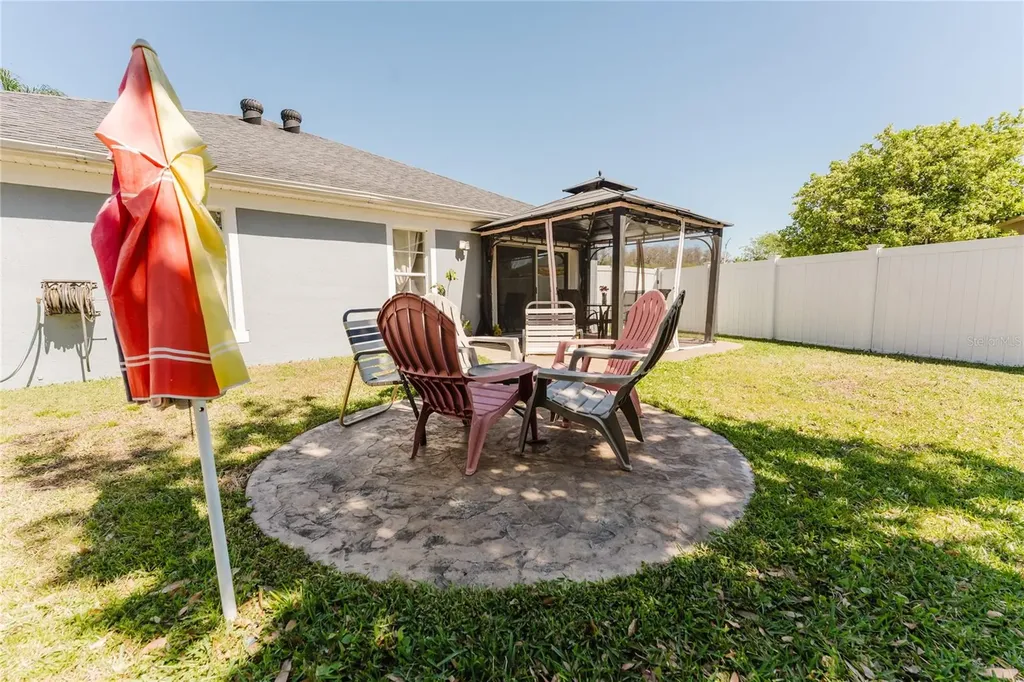 8859 Fort Jefferson Boulevard Orlando FL 32822