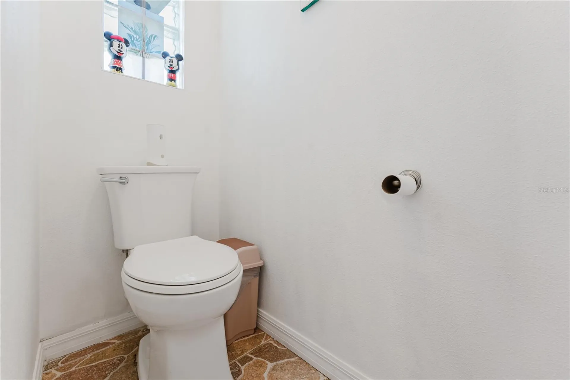 8859 Fort Jefferson Boulevard Orlando FL 32822