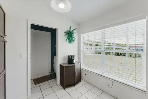 8859 Fort Jefferson Boulevard Orlando FL 32822