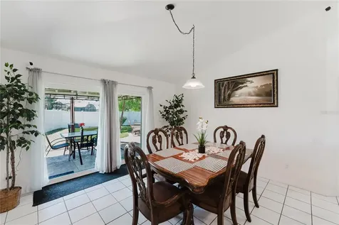 8859 Fort Jefferson Boulevard Orlando FL 32822