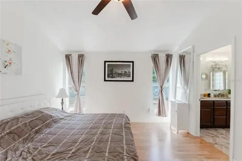 8859 Fort Jefferson Boulevard Orlando FL 32822
