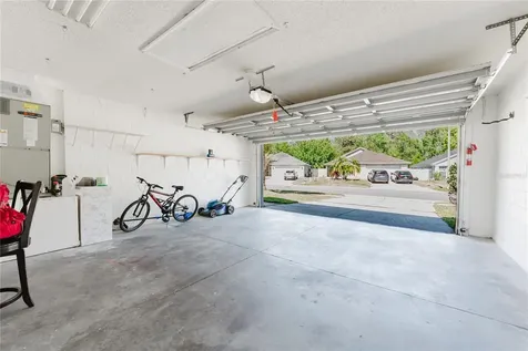 8859 Fort Jefferson Boulevard Orlando FL 32822