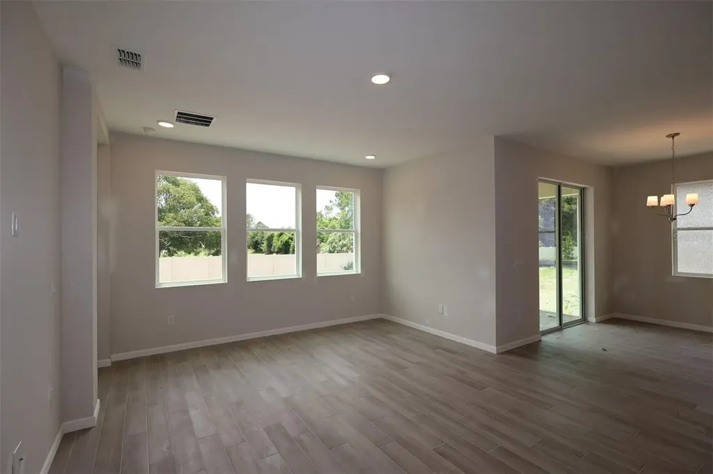 1302 Hyde Street St Cloud FL 34771