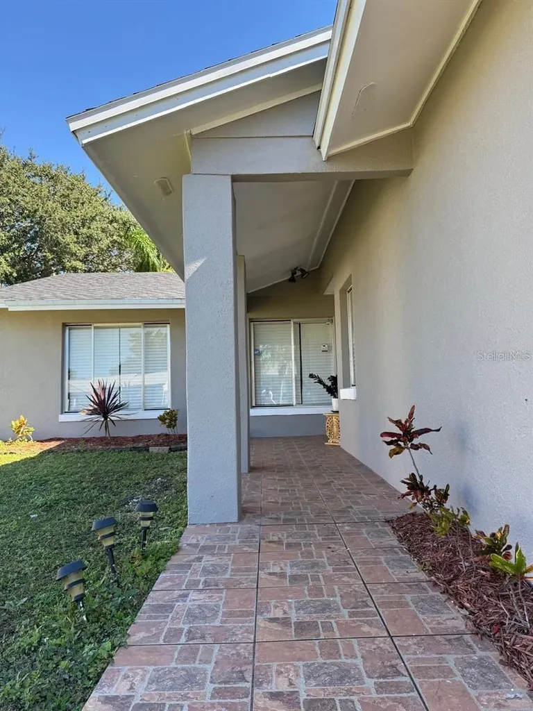 11331 Cardiff Drive Orlando FL 32837