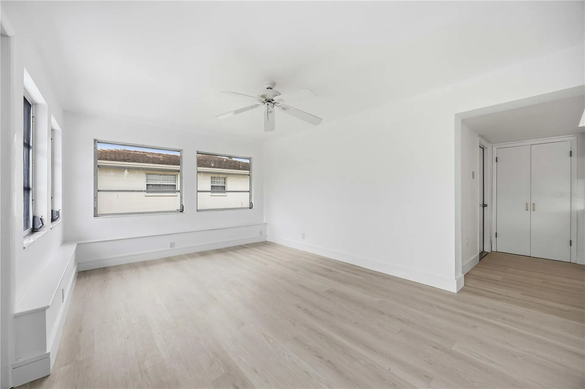 2501 Cass Street Sarasota FL 34231