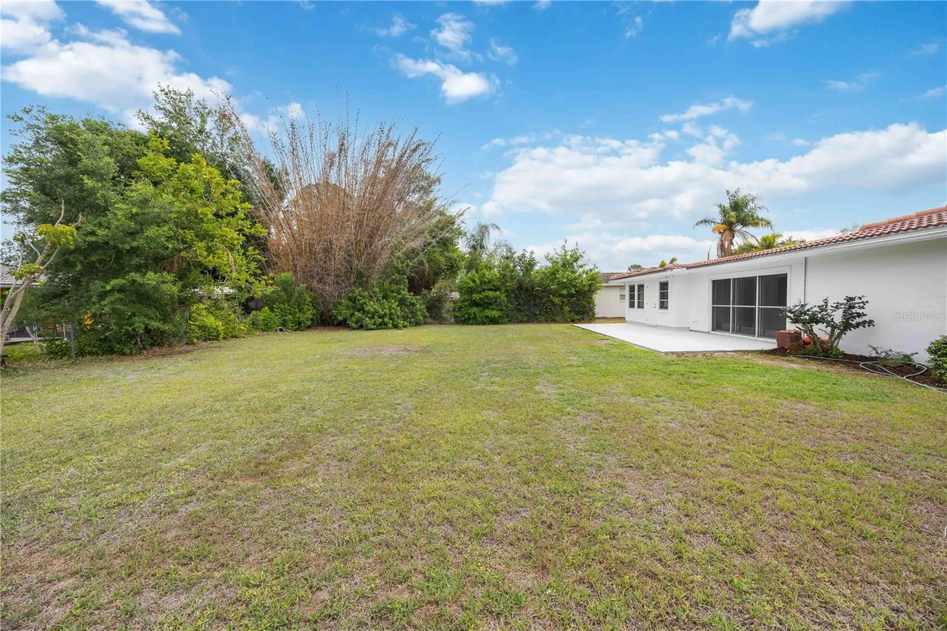 2501 Cass Street Sarasota FL 34231