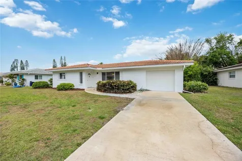 2501 Cass Street Sarasota FL 34231